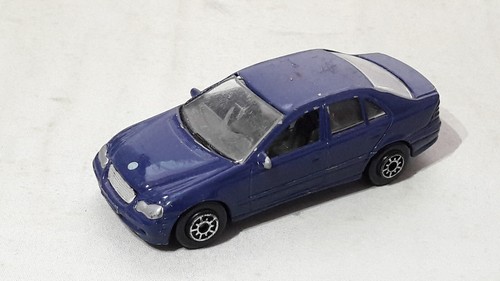 Mercedes benz class blue - c,