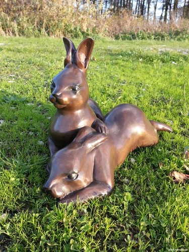 Bronzefigur feldhase hasen - bronzefigur,