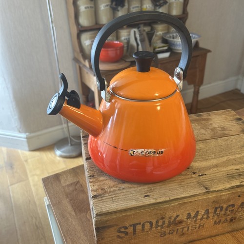 Creuset wasserkocher mit - le,