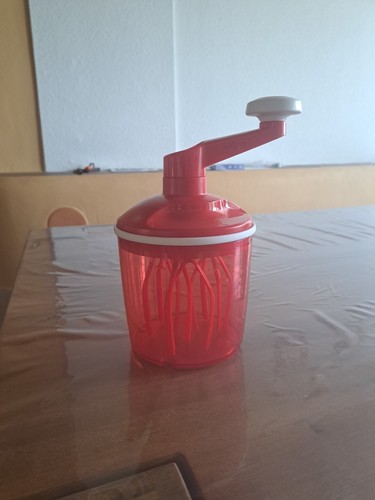 Tupperware speedy chef