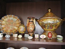 Stilvolle Chinesische Deko - wunderschön, Vase ,Teller, Terrine mit Deckel ,Ei