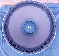 Electro-Voice EVM15B