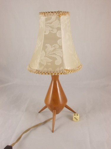Vintage tripod tischlampe - tripod,