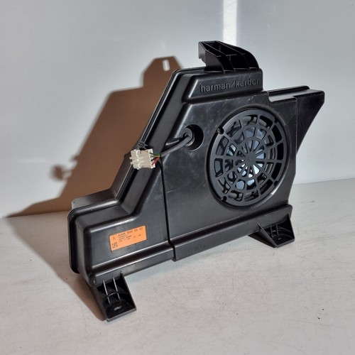 Bc98 mercedes w204 - bc98*, subwoofer