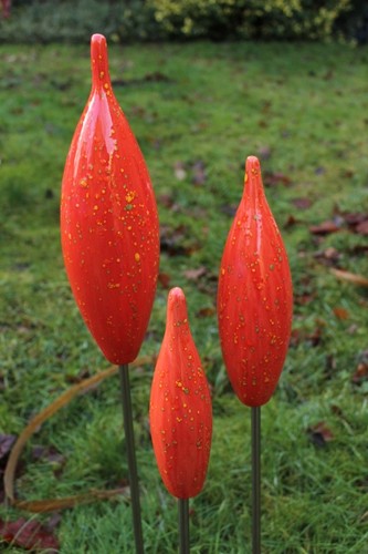 Spitzen aus keramik rot - keramik,