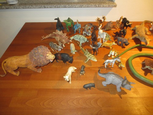 Spielzeug sammlung tiere - spielzeug,