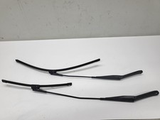 Ford Focus Mk2 - Wischerarme vorne links rechts 4M5117526CC (36)