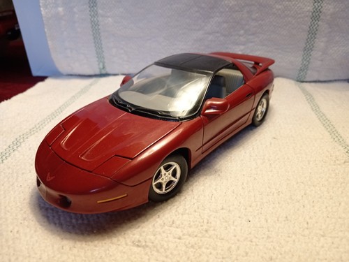 1996 pontiac firebird - 1:18,