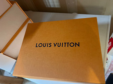 Authentic LOUIS VUITTON LV