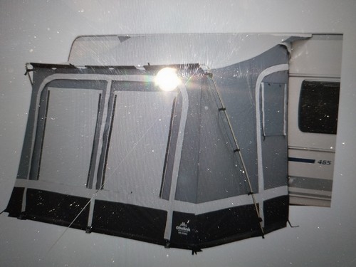 Wohnwagen teilvorzelt camping - wohnwagen,