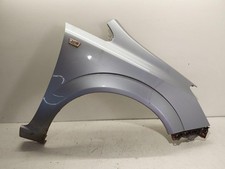 Opel Zafira B Bj.2007 Kotflügel Rechts Z163 Lichtsilber Kratzer