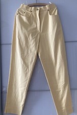 NEU Cavita Gr 38/40 Mom Style