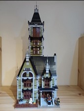 LEGO 10273 Haunted House•