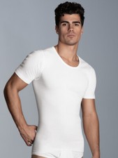 2 Trigema Herren Unterhemden