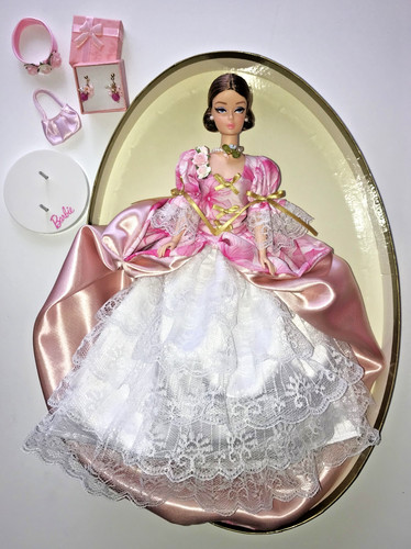 Barbie gold label - 12, days