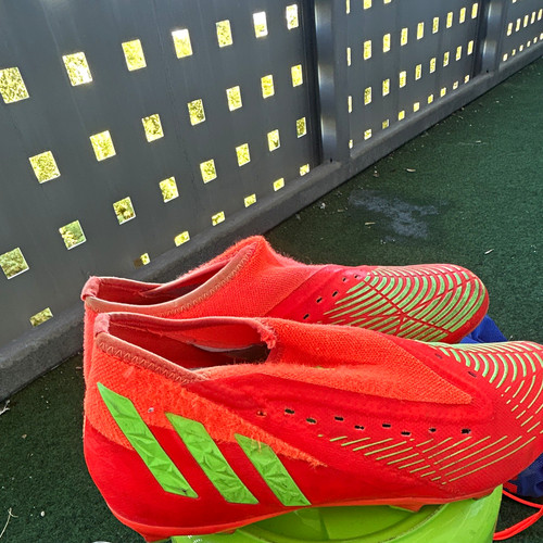 Adidas predator - adidas,