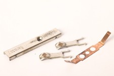 Trix Express H0 Ersatzteil für 2238  Elektrolok rot   Schleifer   (218261)