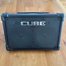 Roland Cube Street EX Gitarre