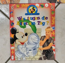 Diverse Spielartikel wie Bücher (Disney), Spielfiguren, Taschen, Brettspiele 