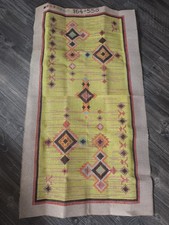 Bedruckter Stramin, Teppich