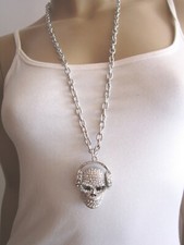 Modekette Hals Kette lang Strass Totenkopf mit Kopfhörern DJ Skull Silber Bling