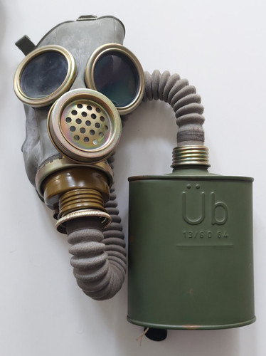Ddr gasmaske nva - ddr, mit