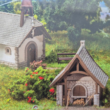 Faller H0 130571 Hofkapelle und Backhaus Modellbausatz eingeschweisst inOVP/2516