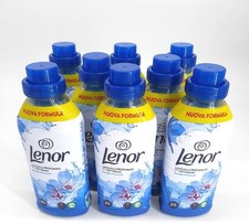 Lenor Weichspüler in der Waschmaschine, Konzentrat, Frühlingserwachen,