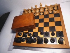 antik Schachspiel Schachfiguren Holz h König 7,7cm Holzschatulle Holzbrett 1134g