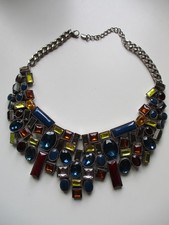 ZARA wunderschönes Statement