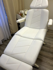 Elektrische Kosmetikliege