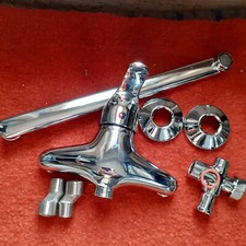 Badewanen Wandarmatur Auslauf 30cm Umstellventil für Brauseanschluß NEU