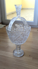 Antike Schale auf Fuß Pokal