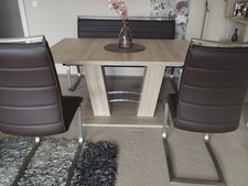 tisch und stühle esszimmer