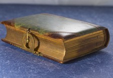 Historisches Fotoalbum von Ida