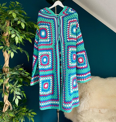 Handgehäkelter boho mantel - handgehäkelter, boho-mantel