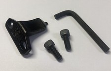 Tassenstößel Niederhalter