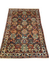 Antiker Handgeknüpfter Perser