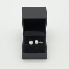 Perlen Ohrstecker Bouton