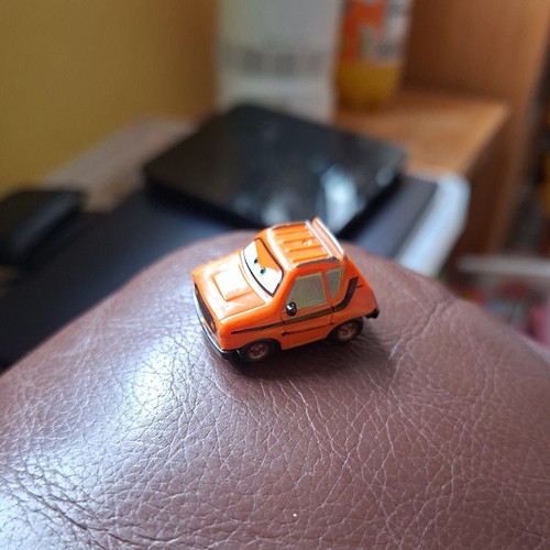 Disney pixar cars grem - pixar,