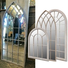 Rustikaler Gartenspiegel Bogen