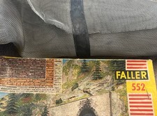 Modeleisenbahn Tunnel und