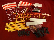 RACY / Artin  Verschiedene  Zubehörteile für Autorennbahn