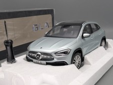 Modellautos 1:18 Z Models