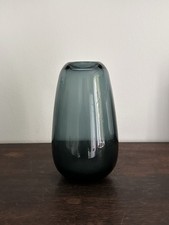 SF WMF Wilhelm Wagenfeld dickwandige Vase 21 cm turmalin Glas mid century