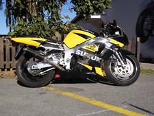 Suzuki GSXR 600 750 1000 K1 K2 Auspuff-Halter footpeg-assy Fussraste + Halter HR