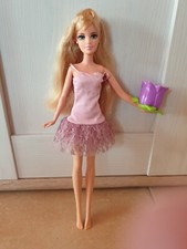 Mattel  Barbie Elfinchen/Thumbelina Puppe von 2008 defekt