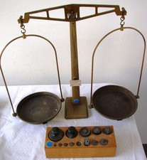Apotheker Waage mit Gewichte