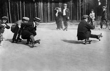 Roller skating in Berlin's