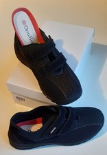 1 Paar Klettschuhe NEU